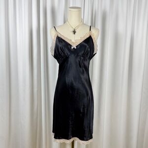 Gilligan & O'Malley Black Satin Lace Trim Slip Dress Nightgown Medium